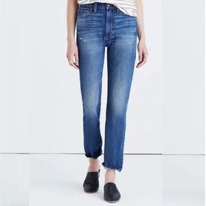 Madewell | Women’s Medium Blue Denim Classic Straight Jean front/back pockets 25